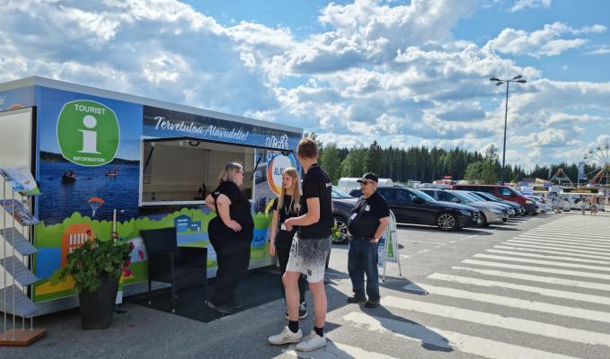 Alavuden kaupungin matkailuinfo Tuurissa