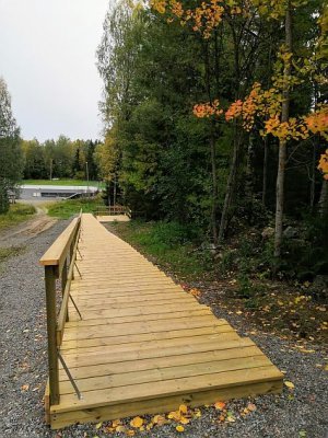 Hakojärven kuntoportailla voi vaikka testata nopeutta, sillä portailla on ajanottolaite, jonka voi laittaa alhaalla päälle.