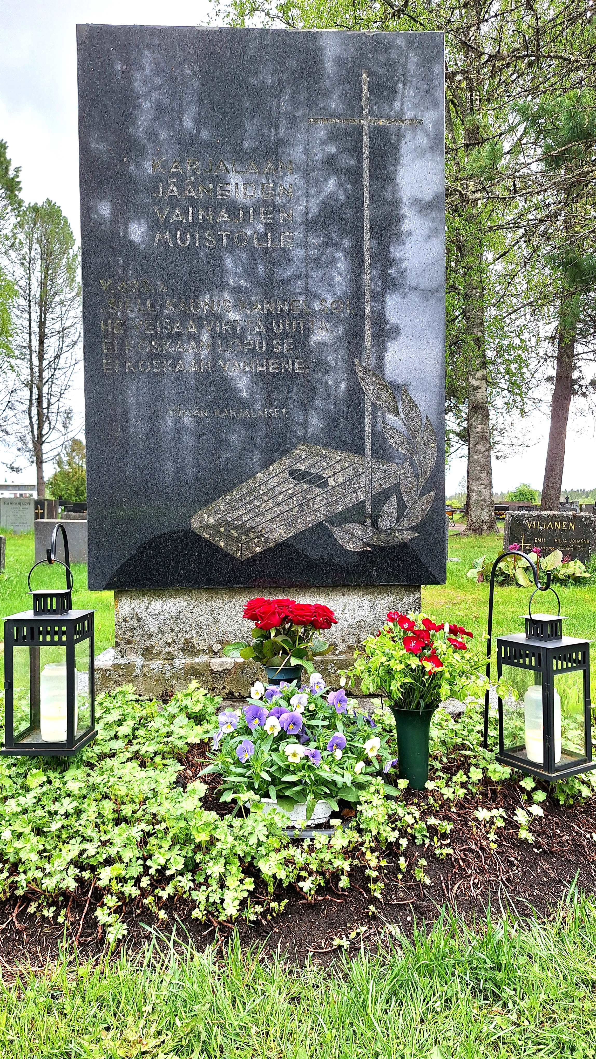 Karjalaisia hautoja -hautausmaakierros T&ouml;ys&auml;ss&auml; lauantaina 1.8.2026 klo 14.00.